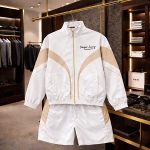 perfect luxury integrated tracksuit